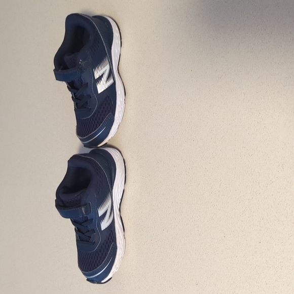 New Balance 8.5 W sneakers - Picture 2 of 5